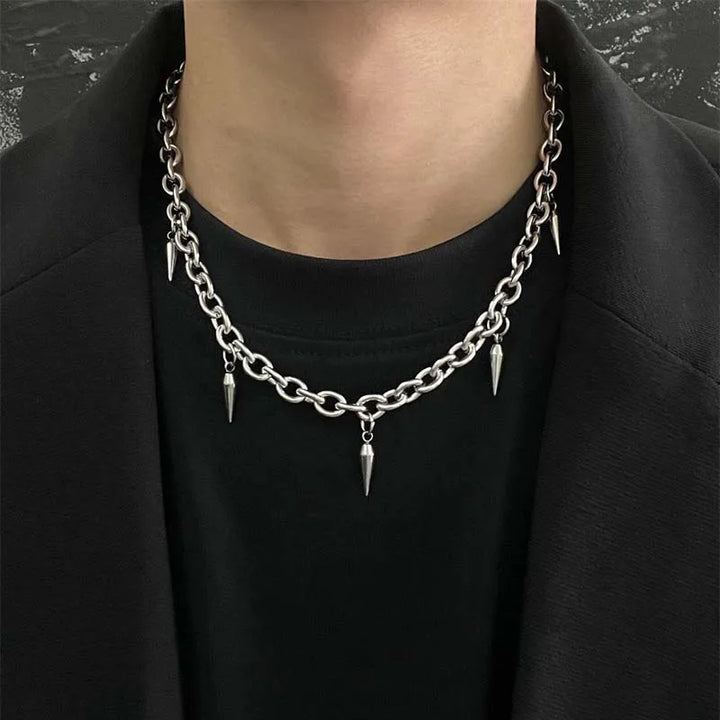 Lucien Thorn Chain