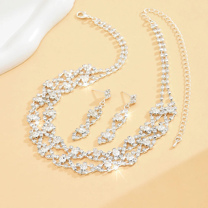 Renavia Crystal Necklace Set