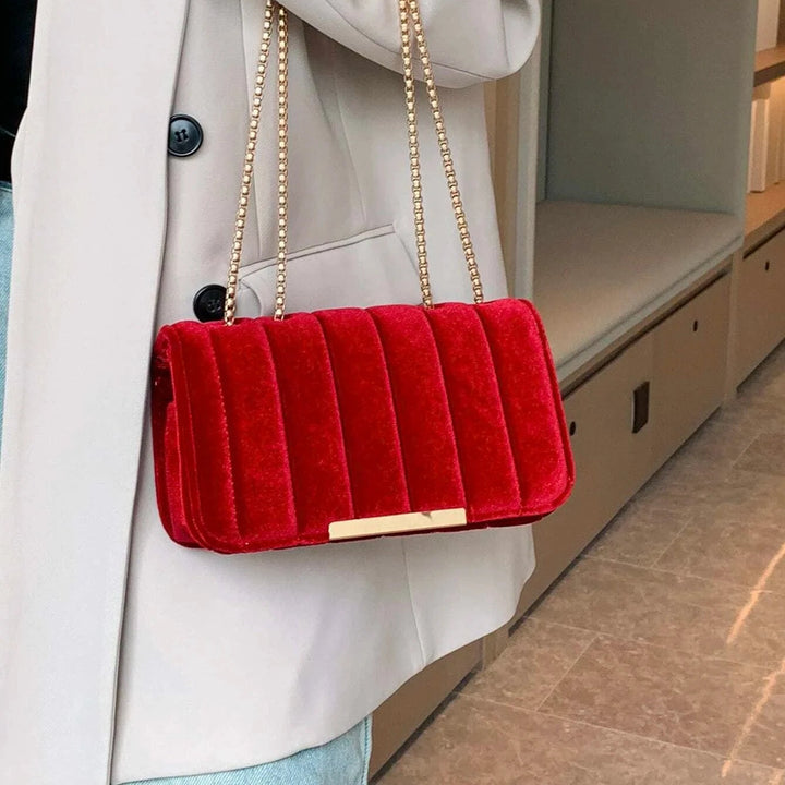Kaira Velvet Chain Bag