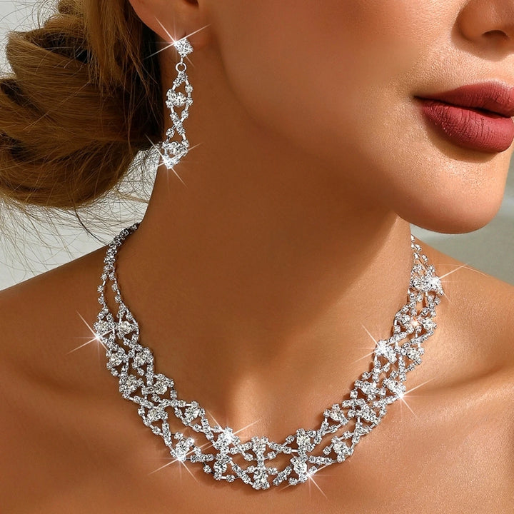 Renavia Crystal Necklace Set