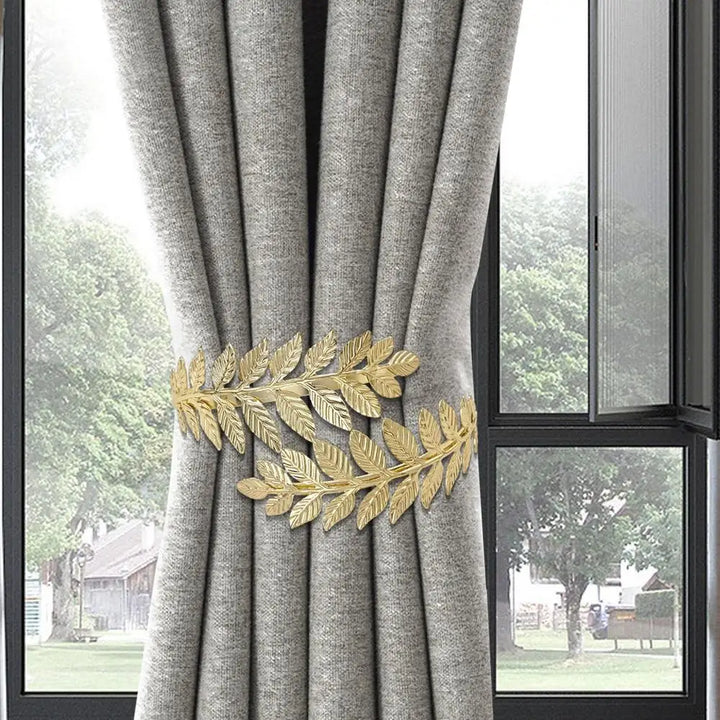 Calla Metallic Curtain Tieback