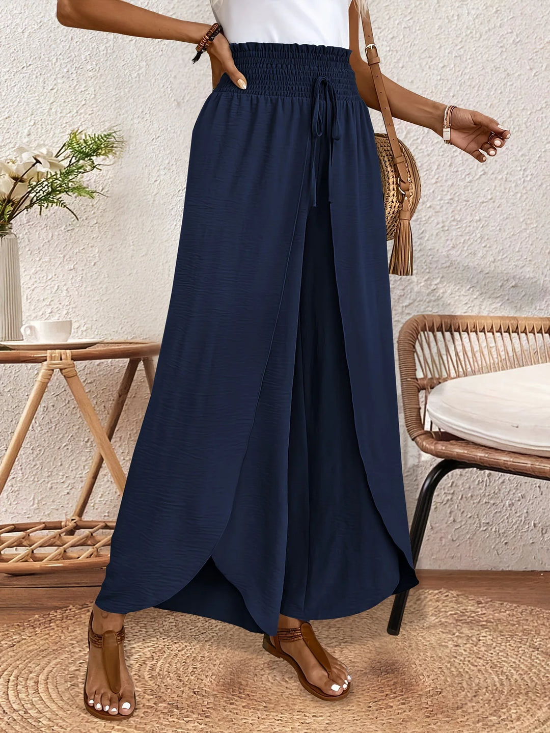 Mila Relaxed Wide Trousers