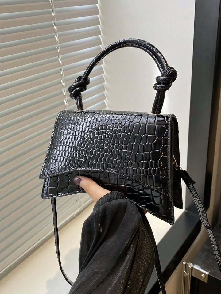 Lumi Luxe Knot Bag