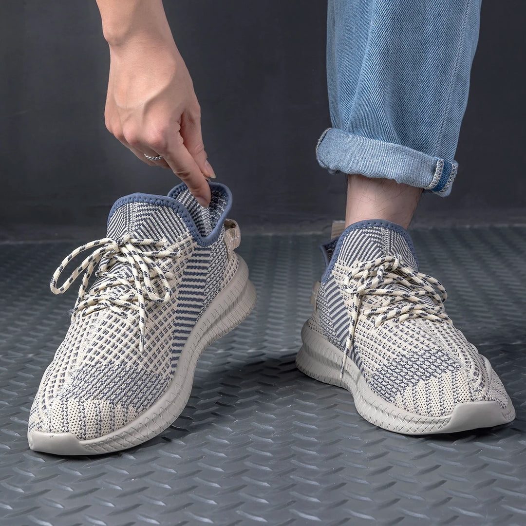 Carter Aero Sneakers