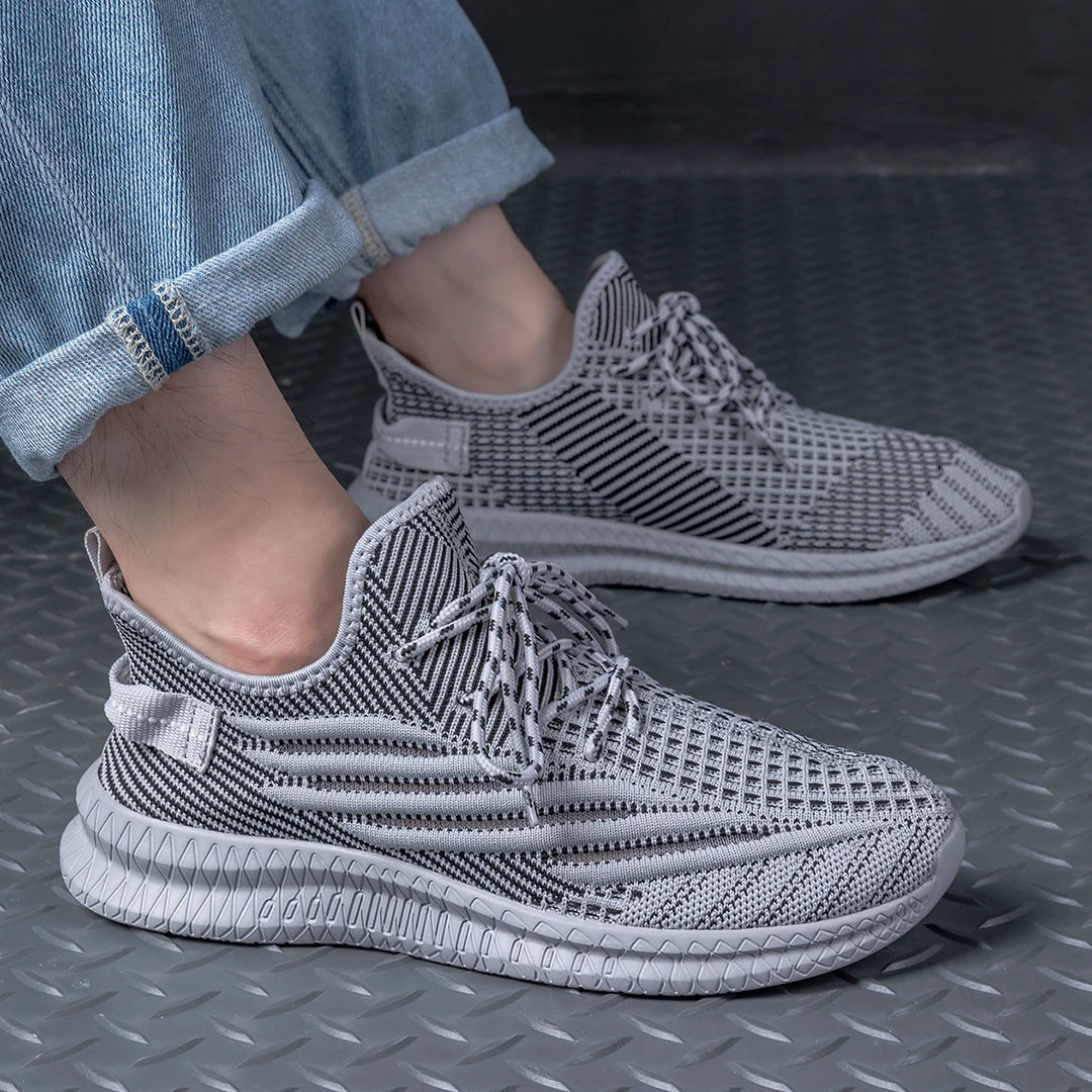 Carter Aero Sneakers