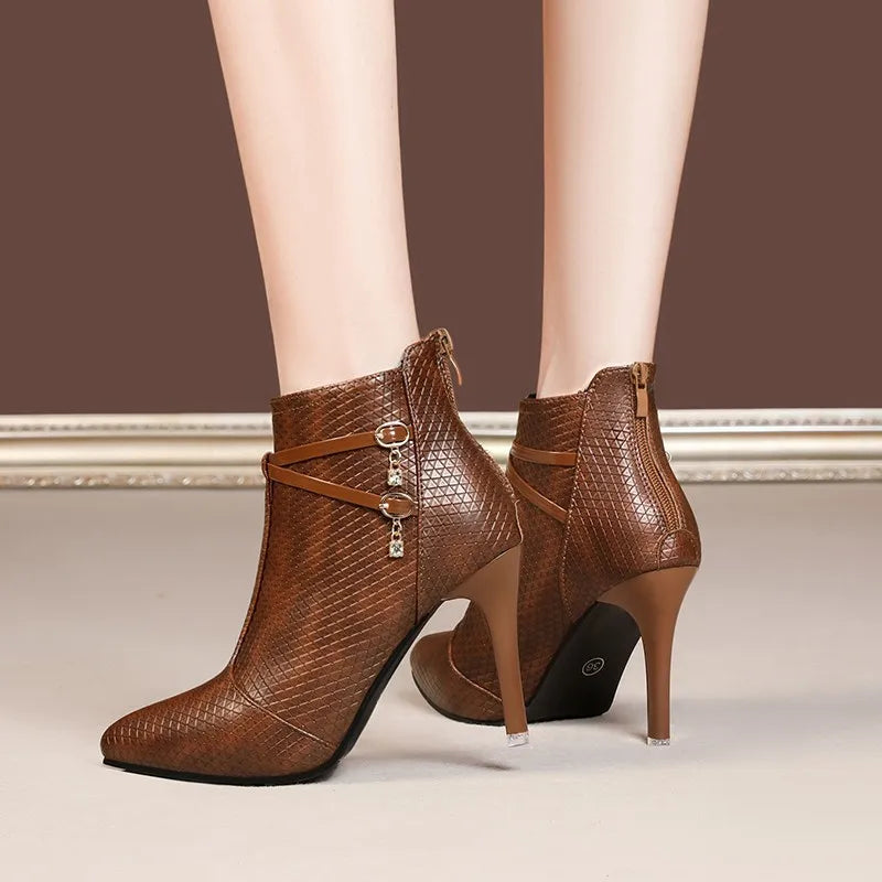 Valessa Milan Ankle Boots