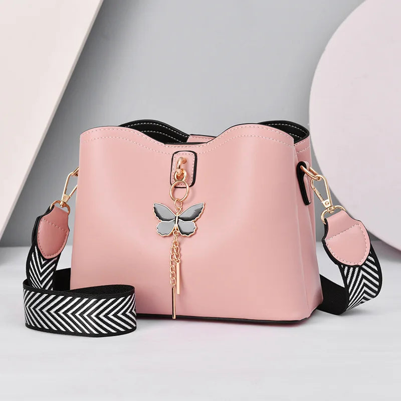 Papilina Bucket Handbag