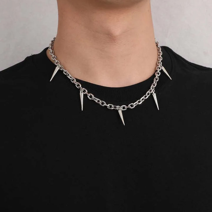 Lucien Thorn Chain