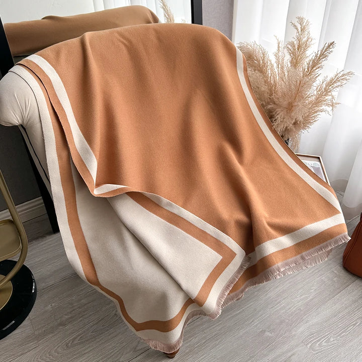 Serin Chic Border Scarf