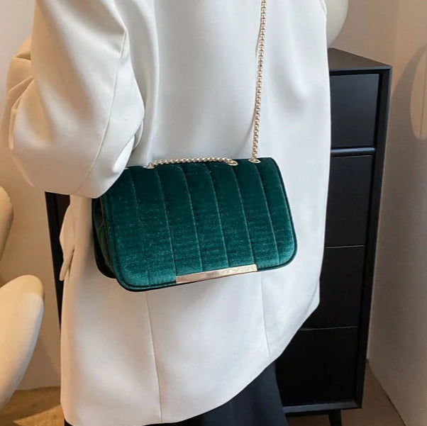 Kaira Velvet Chain Bag