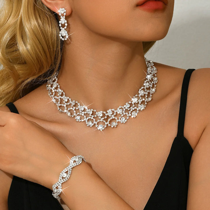 Renavia Crystal Necklace Set