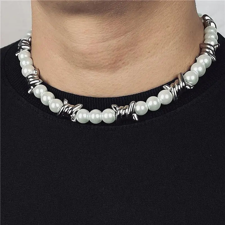 Lucien Thorn Chain