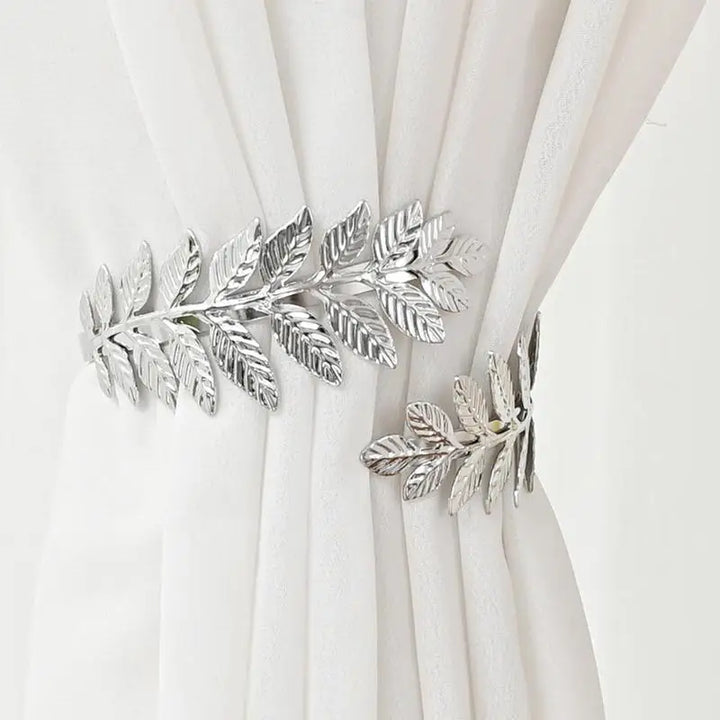 Calla Metallic Curtain Tieback