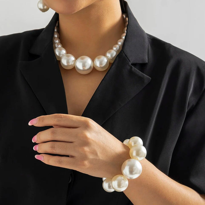 Elara Prestige Pearl Set