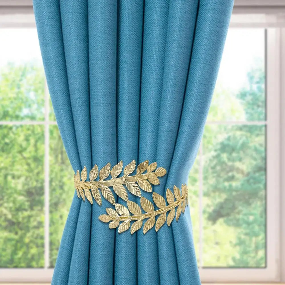Calla Metallic Curtain Tieback