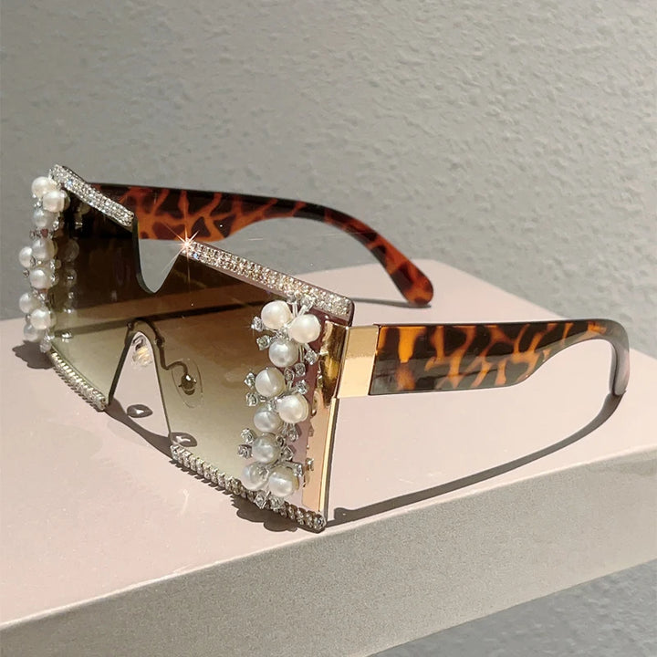 Noemi Pearl Rim Sunglasses