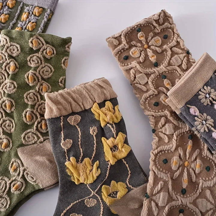 Elegance Bloom Socks