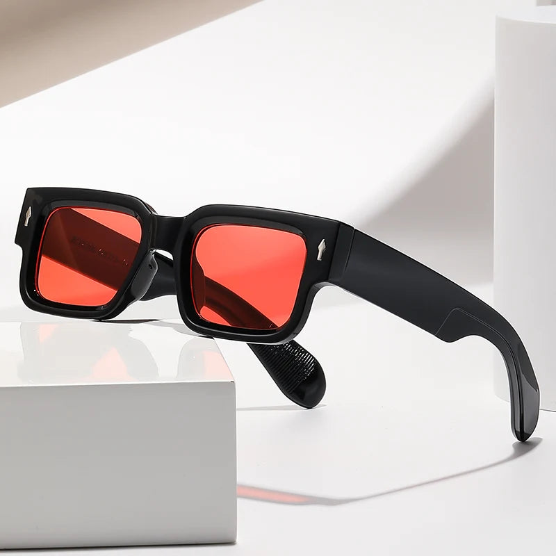 Vero Edge Frames
