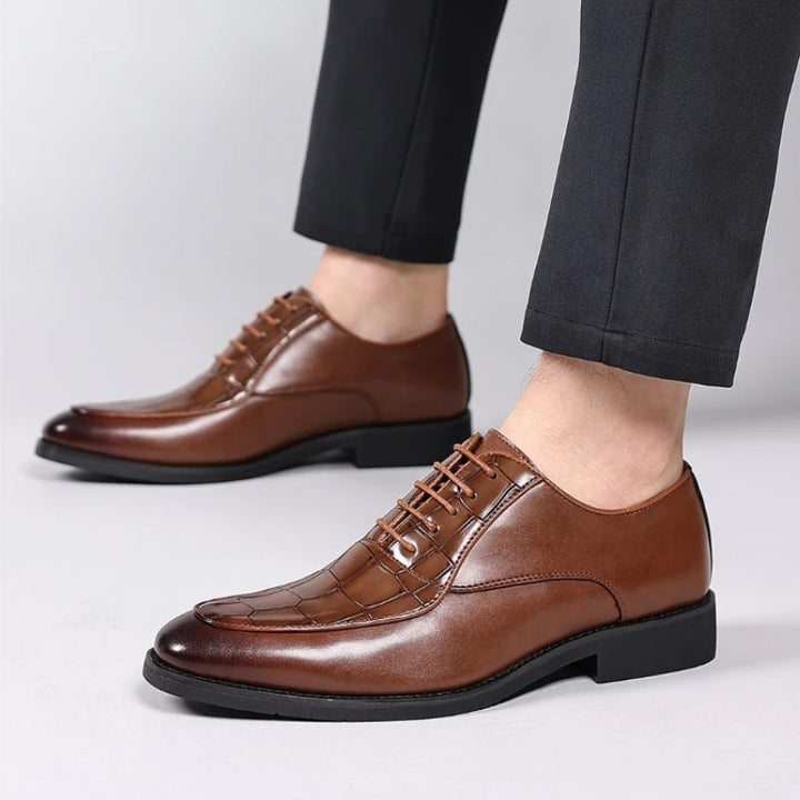 Bennett Scaled Panel Oxfords