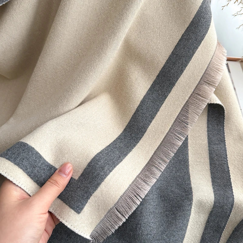 Serin Chic Border Scarf