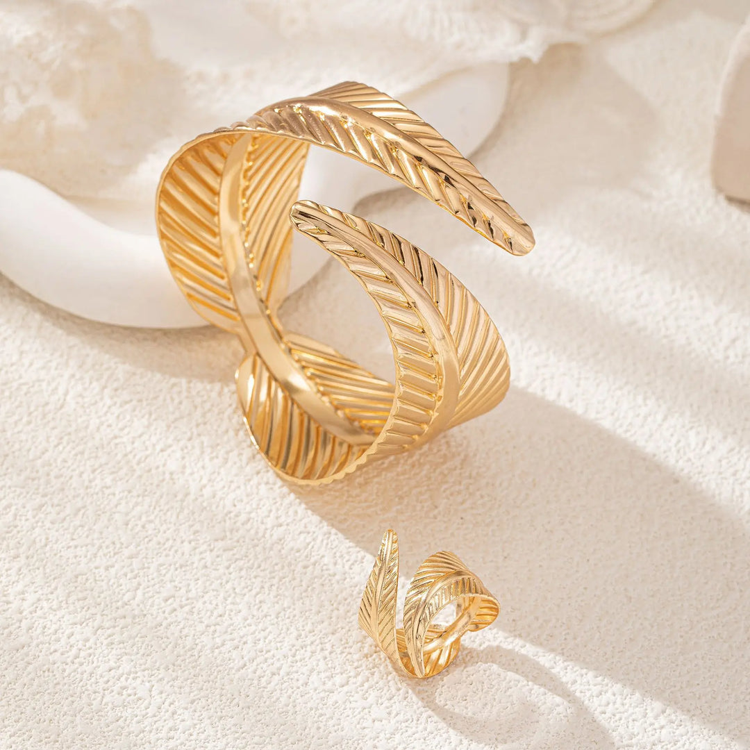 Liora Leaf Cuff Set
