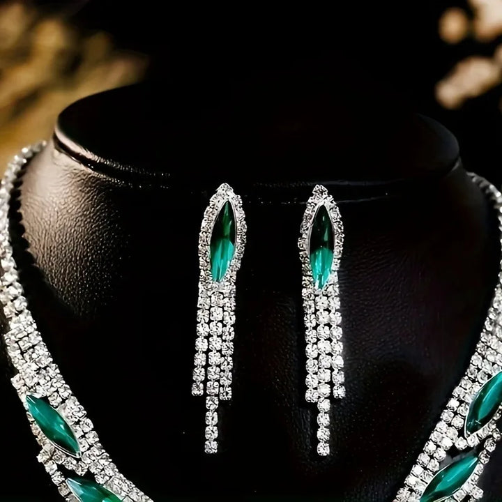 Valerine Designer Emerald Necklace