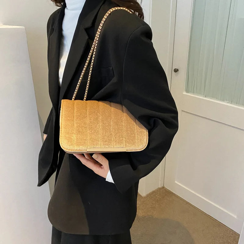 Kaira Velvet Chain Bag