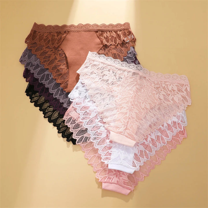 Selora Lace Panties Set