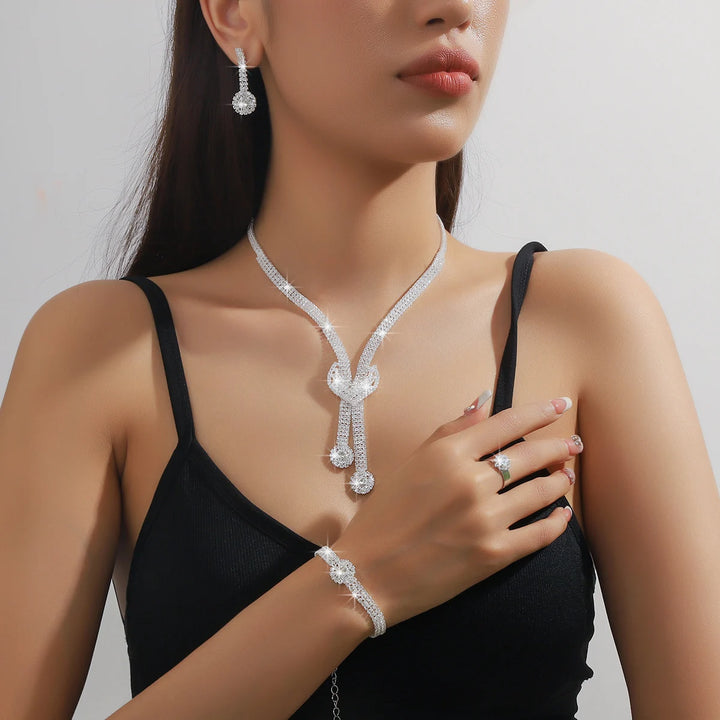 Ismara French Drop Set