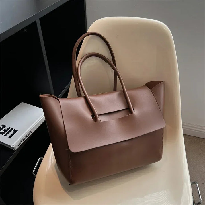Tavona Leather Totebag