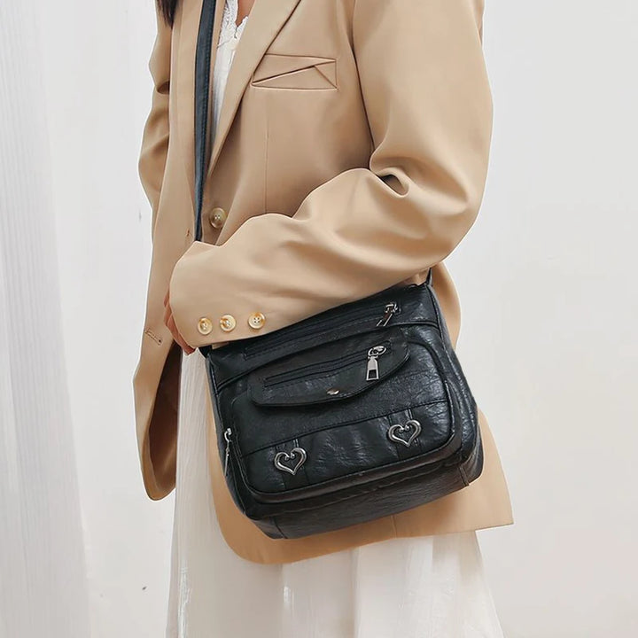 Alira Heart Zip Bag