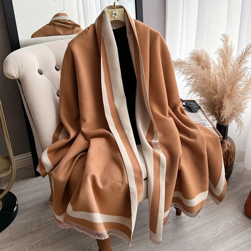 Serin Chic Border Scarf