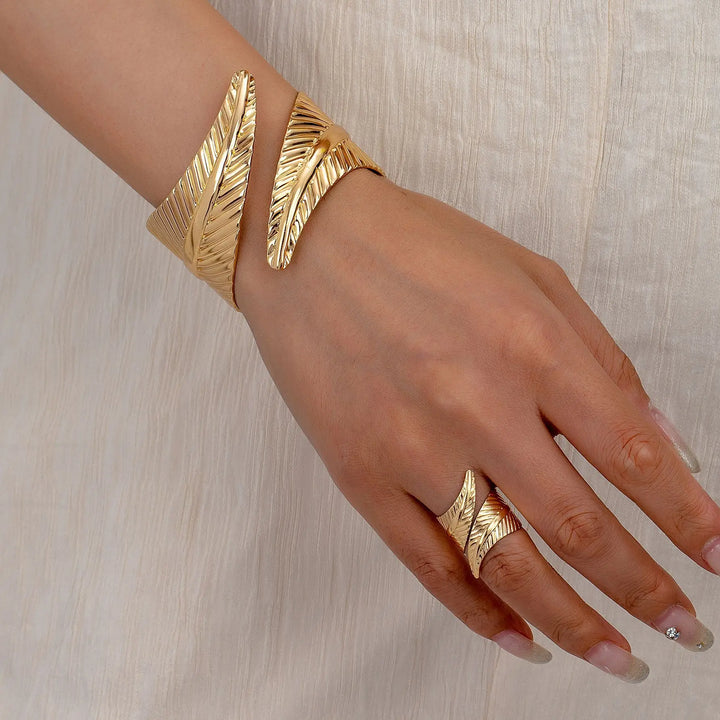 Liora Leaf Cuff Set