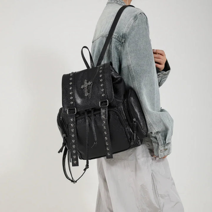 Vaughn Blackthorn Leather Pack