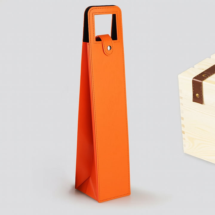 Levanto Leather Bottle Carrier